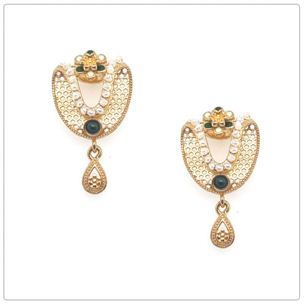 NOOR COLLECTION PEARL EARRING IN 21KGOLD